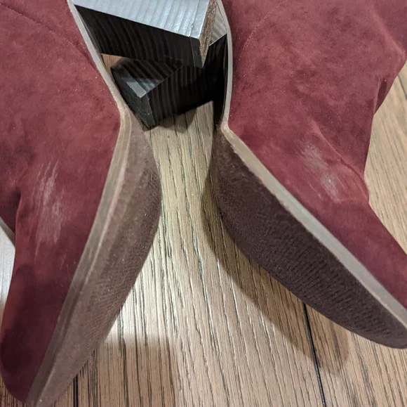 Charlotte Russe Plum Boots 10 - Picture 8 of 8